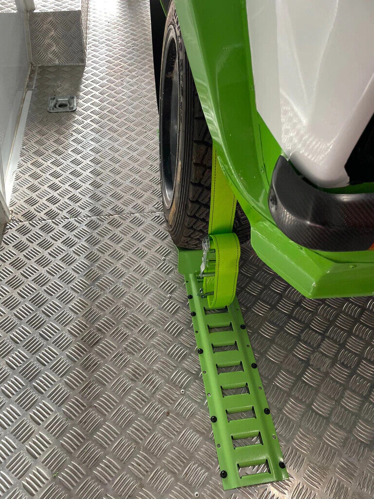 ADJUSTABLE E-CHOCK WITH 1.8M STRAPS WITH 1200MM OR 600MM E-TRACKS - RW17